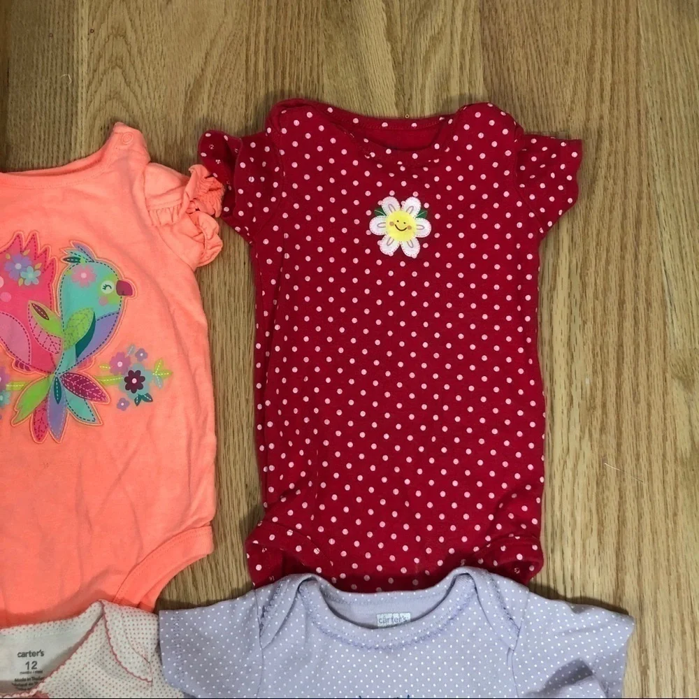 12 month 4 Pack of Onesies Carter’s Garanimals